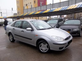 פורד&nbsp;פוקוס&nbsp;LX אוט' 1.6&nbsp;2004