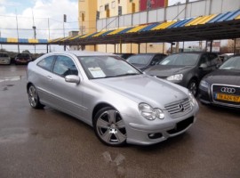 מרצדס&nbsp;C-CLASS&nbsp;KP C200 אוט' קופה 1.8&nbsp;2007