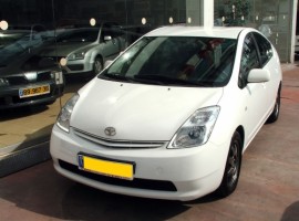 טויוטה&nbsp;פריוס&nbsp;GLI אוט' 1.5&nbsp;2005