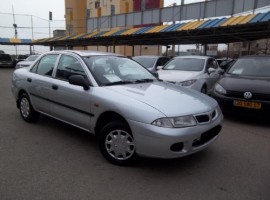 מיצובישי&nbsp;כריזמה&nbsp;GLX STAR אוט' 1.6&nbsp;1998